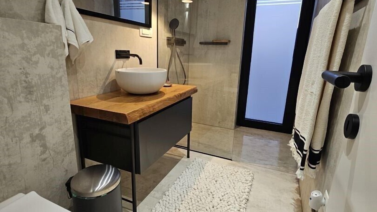 Photo of Bathroom in Bol