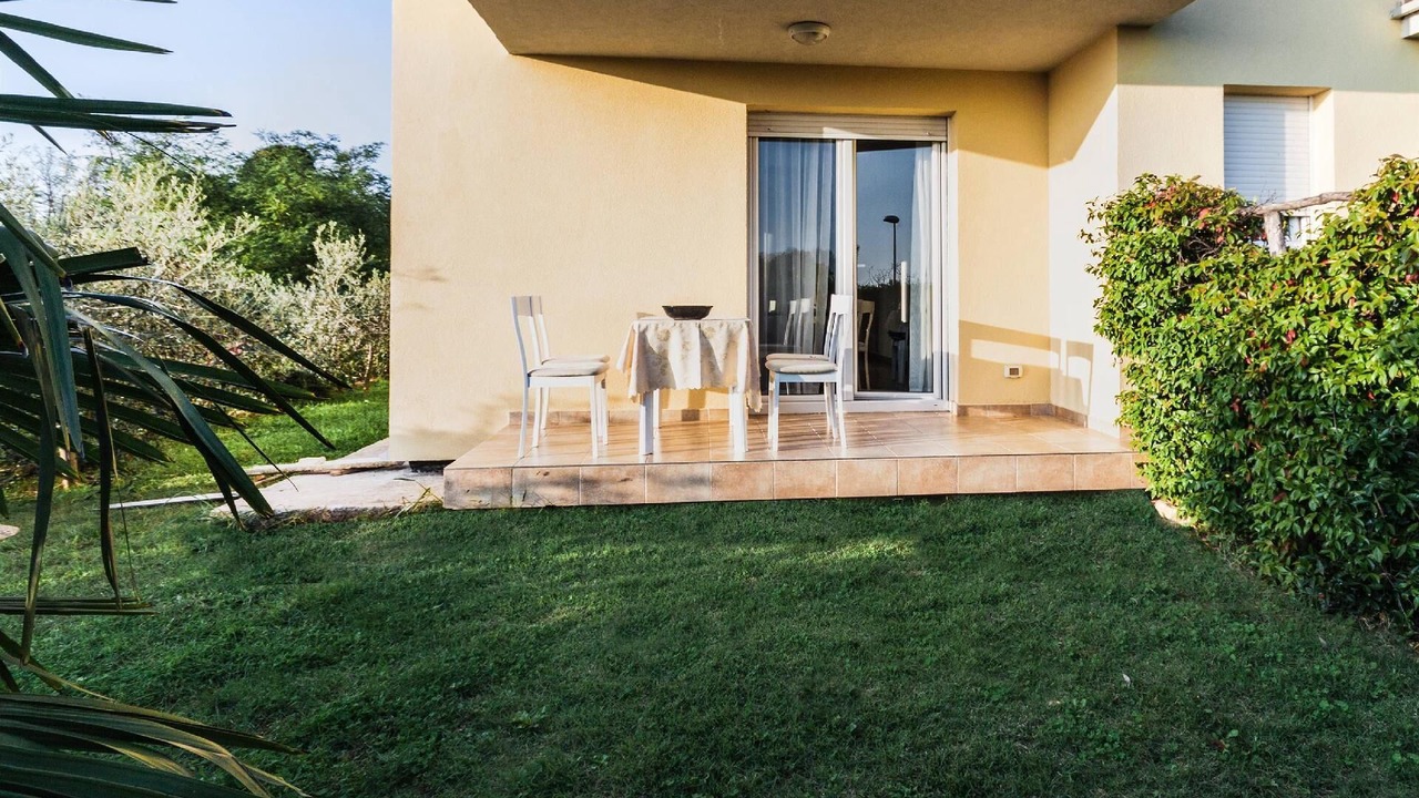 Photo of Outdoor in Monterol