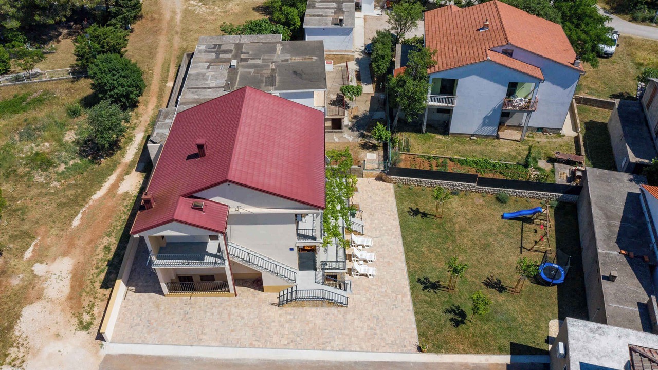 Photo of Outdoor in Seline