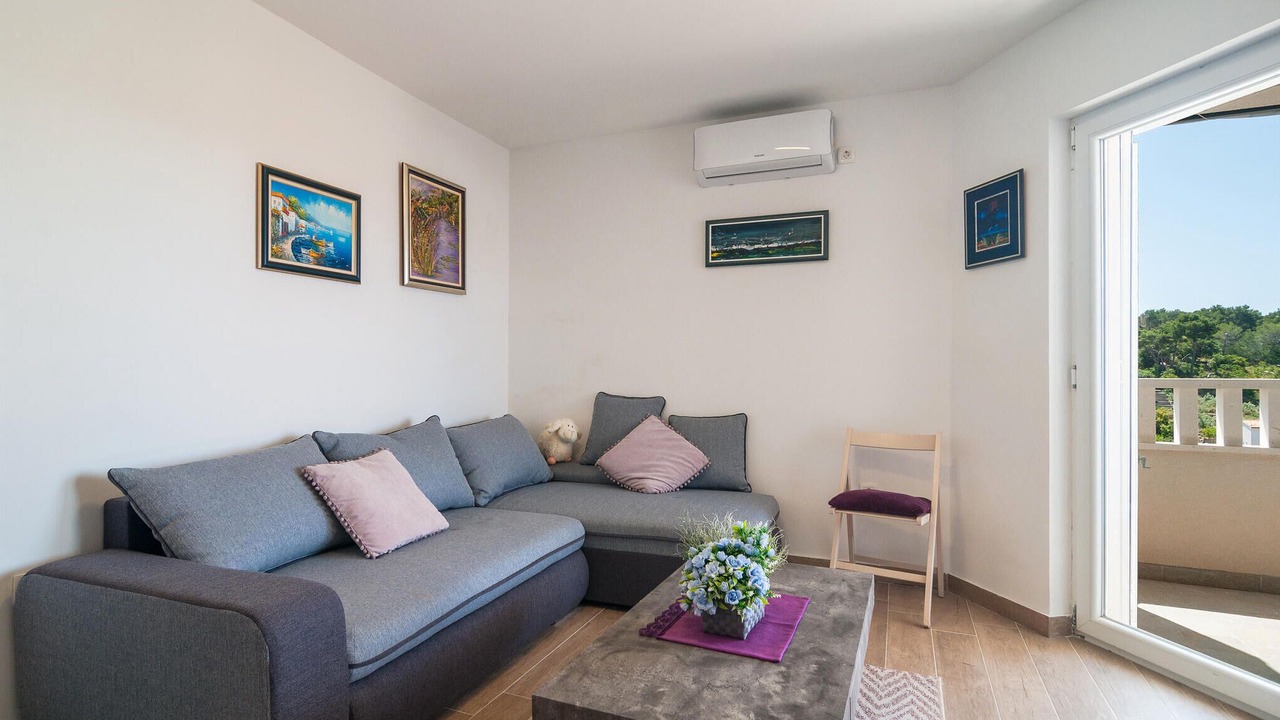 Photo of Bedroom in Maslinica
