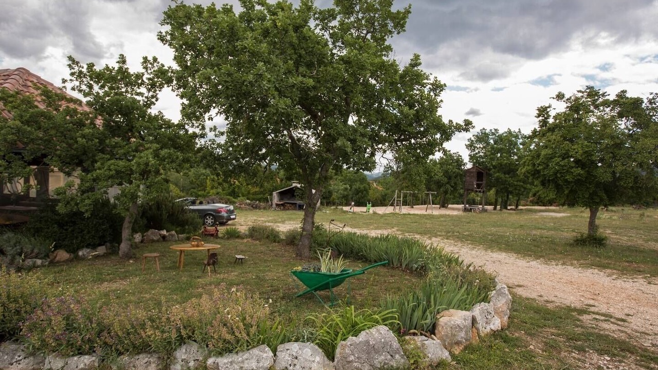 Photo of Others in Lecevica