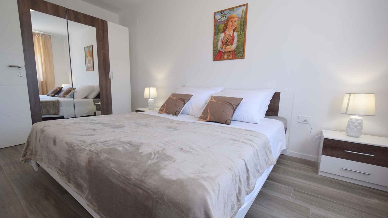 Photo of Bedroom in Porat