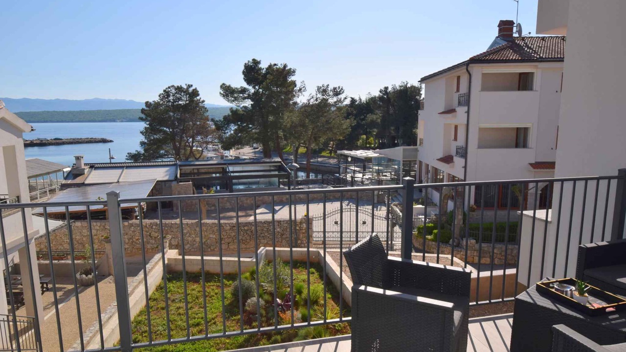 Photo of Patio Balcony in Porat