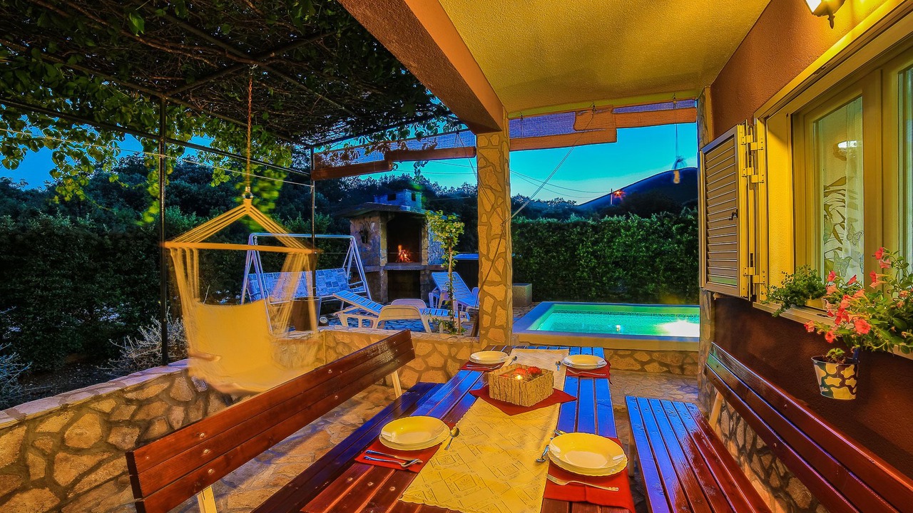 Photo of Outdoor in Rudine