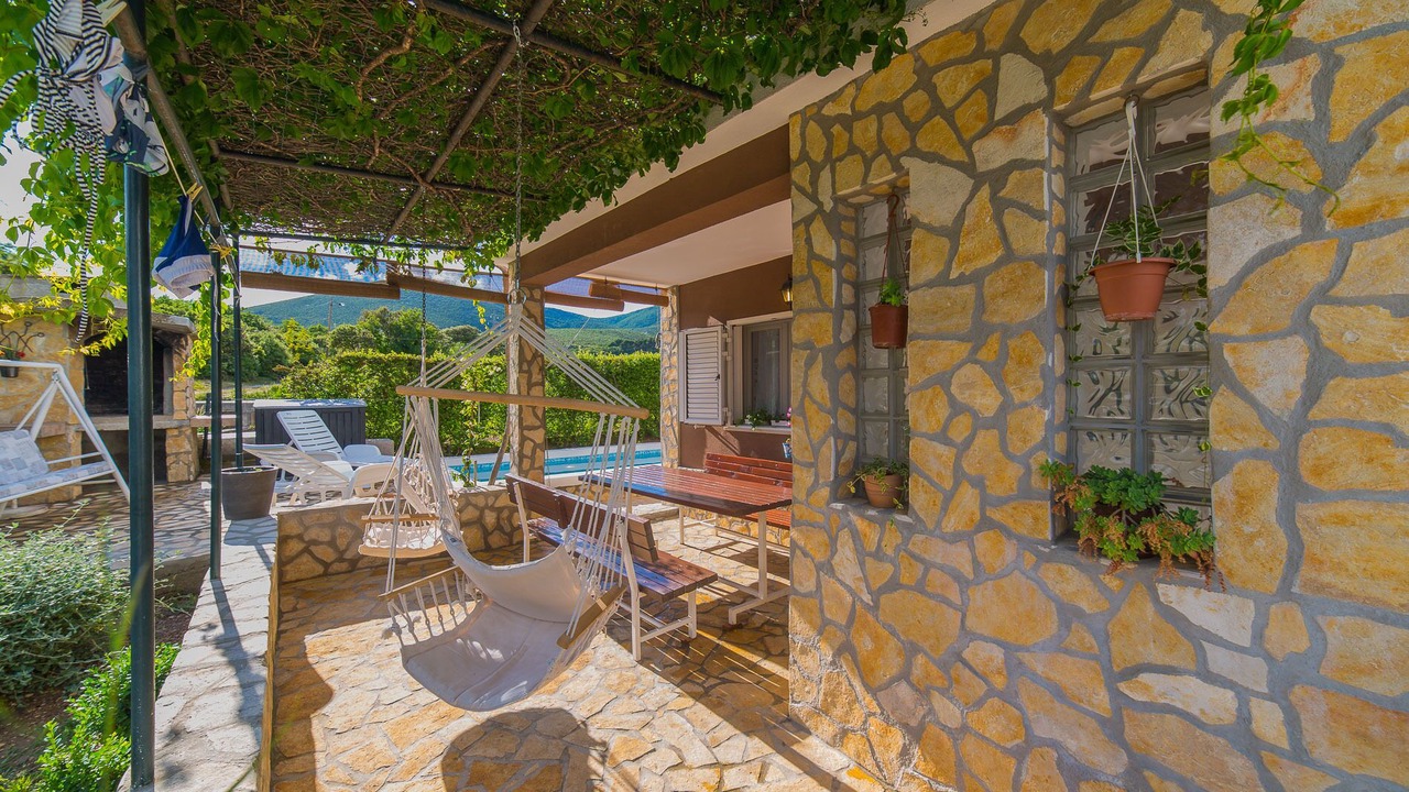 Photo of Outdoor in Rudine