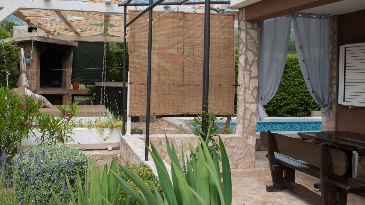 Photo of Outdoor in Rudine