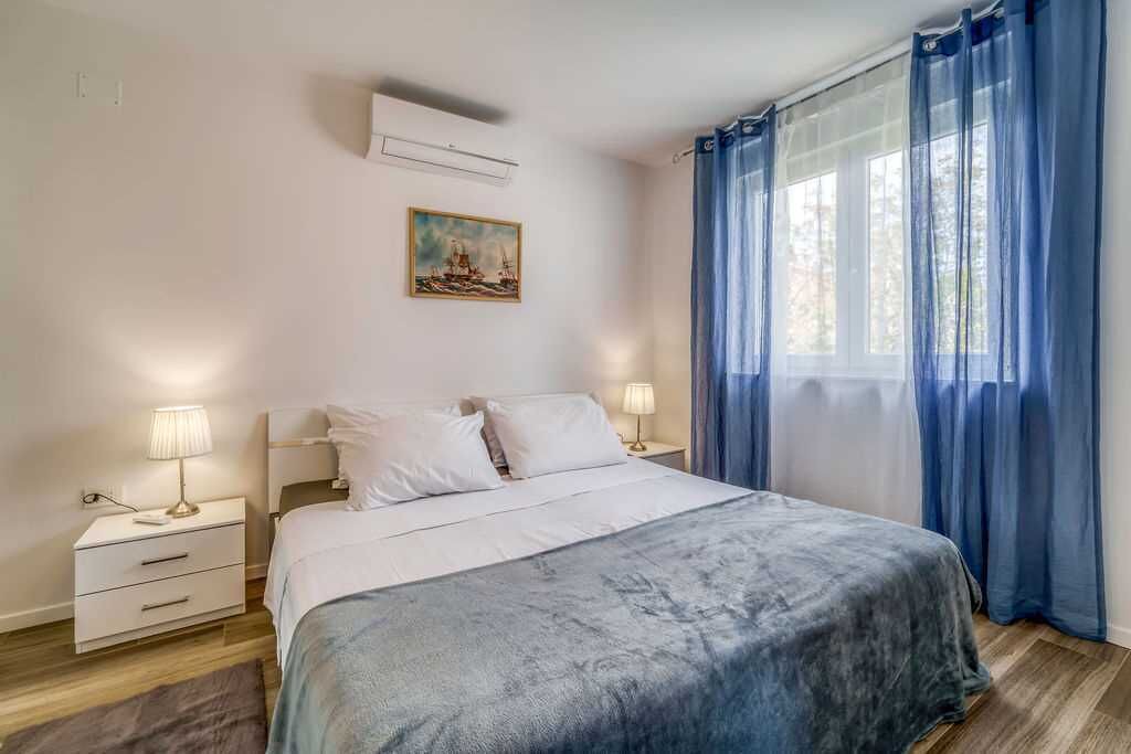 Photo of Bedroom in Porat