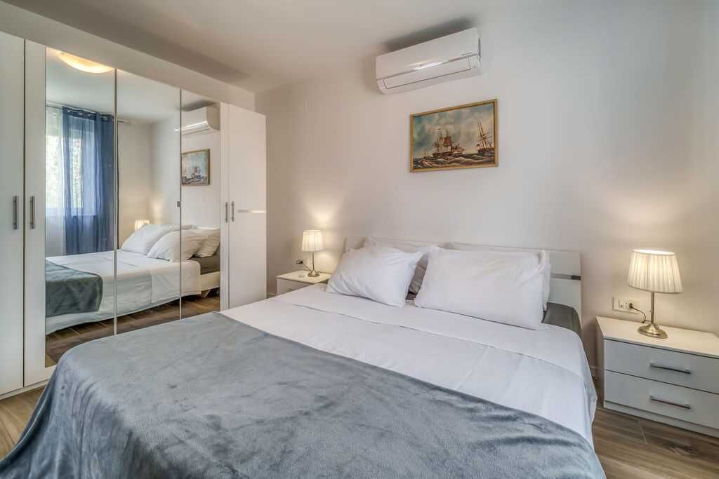 Photo of Bedroom in Porat