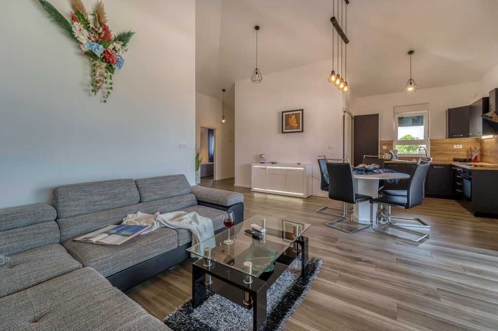Photo of Livingroom in Porat