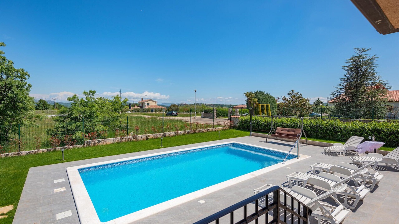 Photo of Outdoor in Topid