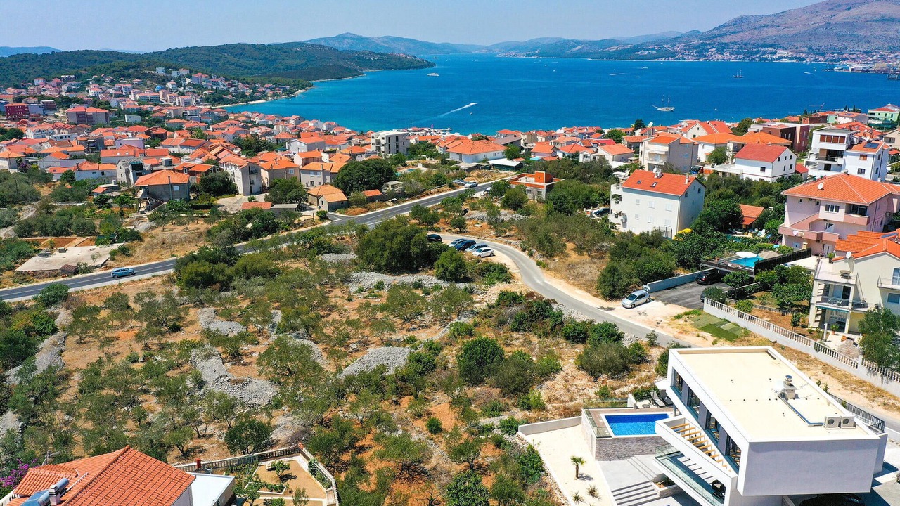 Photo of Others in Okrug Gornji