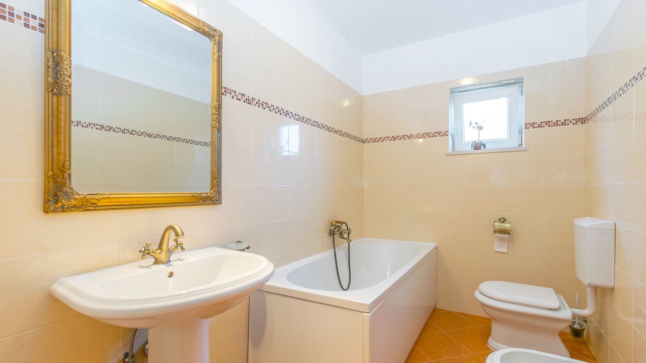 Photo of Bathroom in Ferlini
