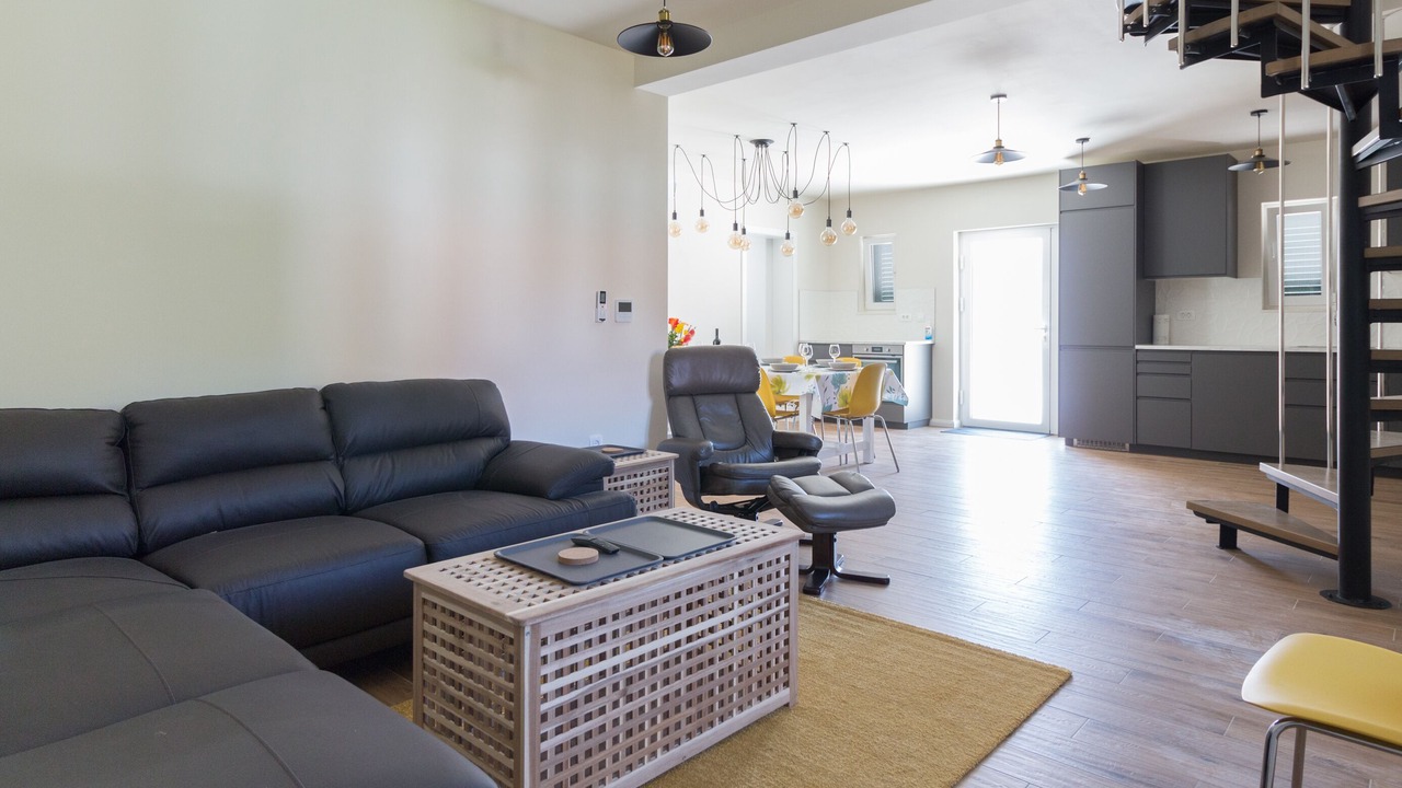Photo of Livingroom in Lukoran