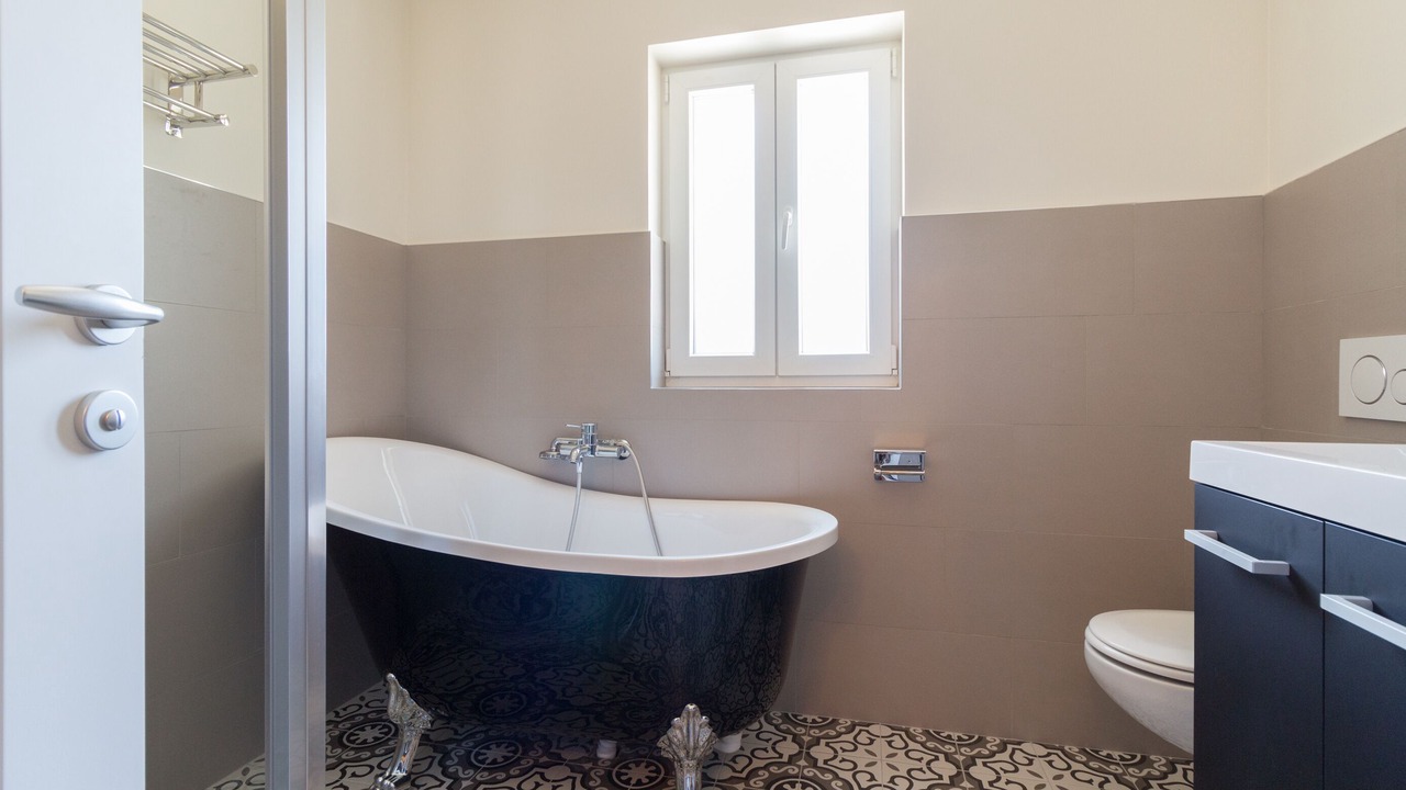Photo of Bathroom in Lukoran