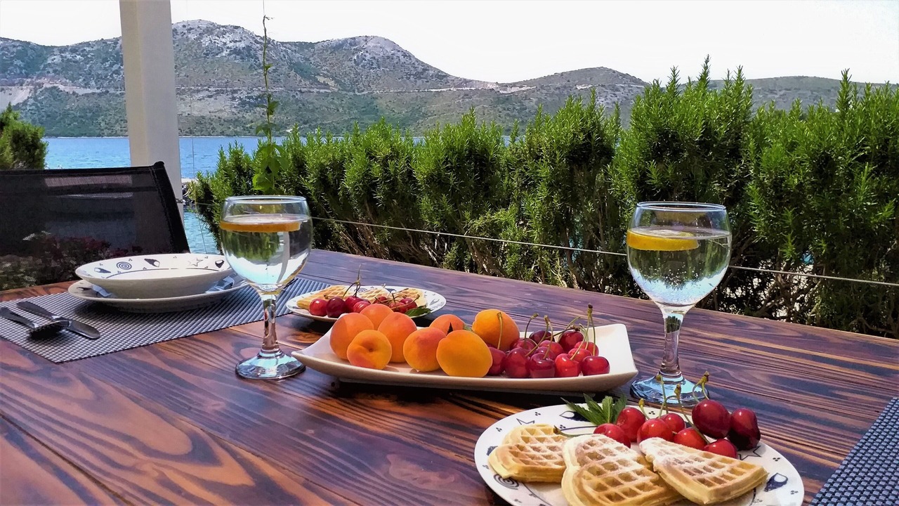 Photo of Outdoor in Rava