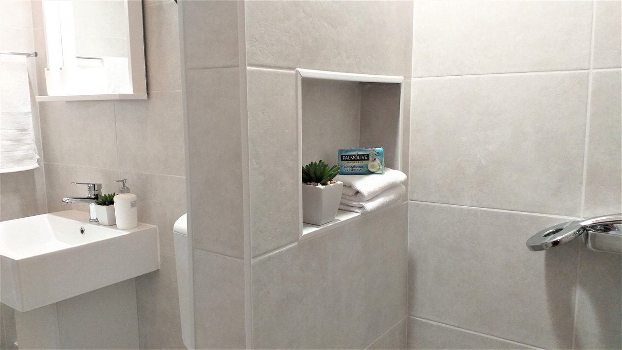 Photo of Bathroom in Rava