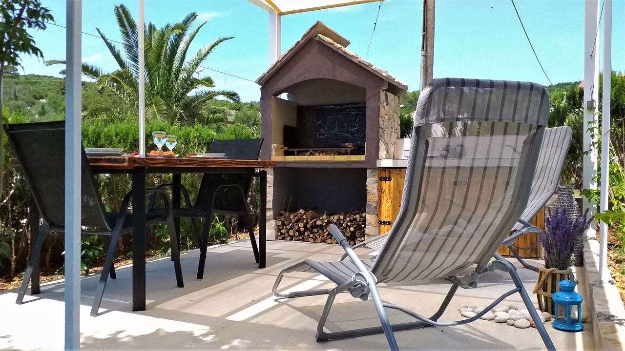 Photo of Outdoor in Rava