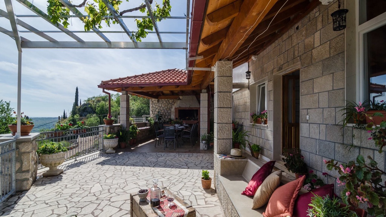 Photo of Outdoor in Popovici