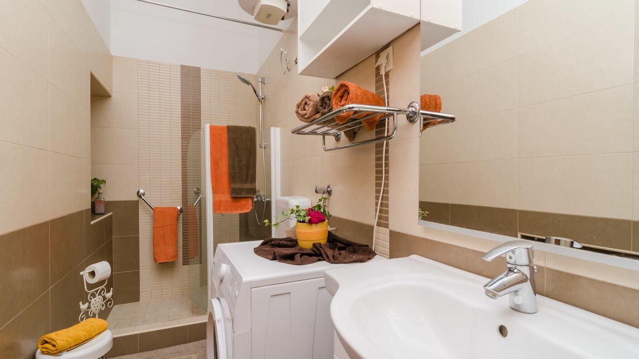 Photo of Bathroom in Popovici