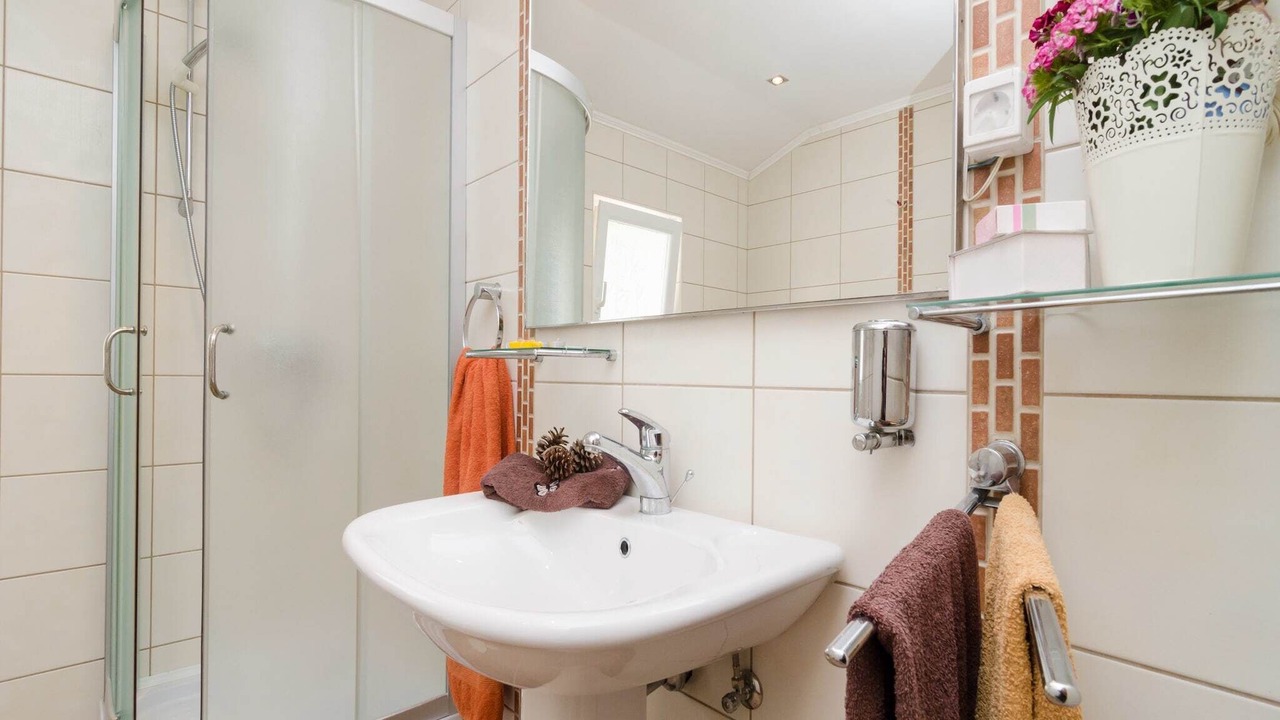 Photo of Bathroom in Popovici