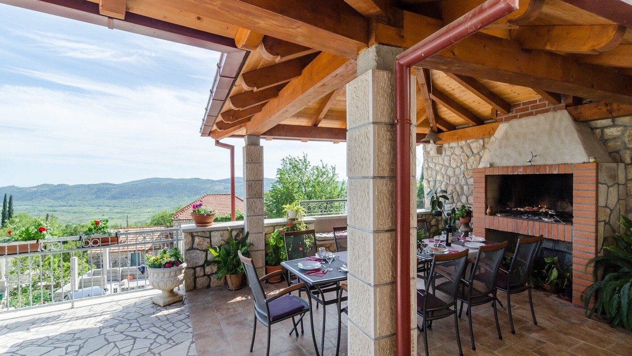 Photo of Patio Balcony in Popovici