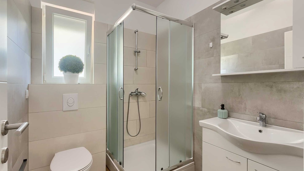 Photo of Bathroom in Radini