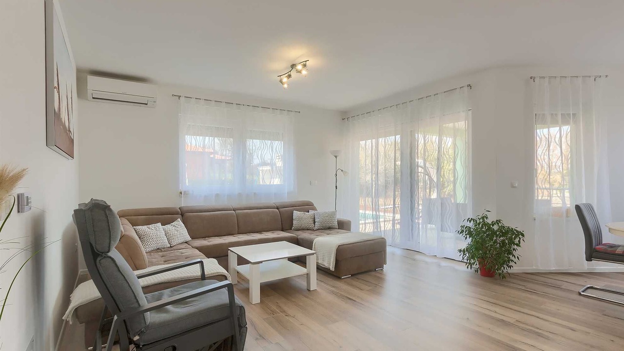 Photo of Livingroom in Radini