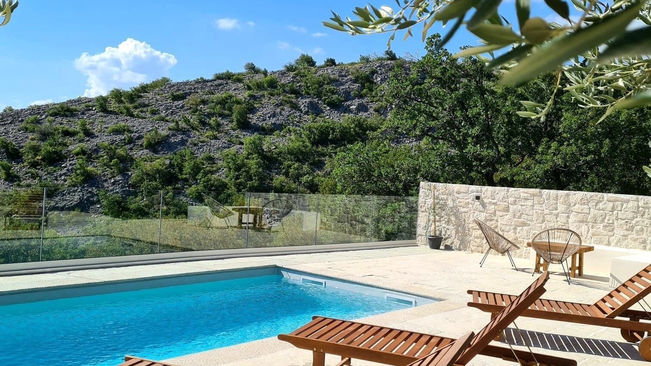 Photo of Outdoor in Vratarusa