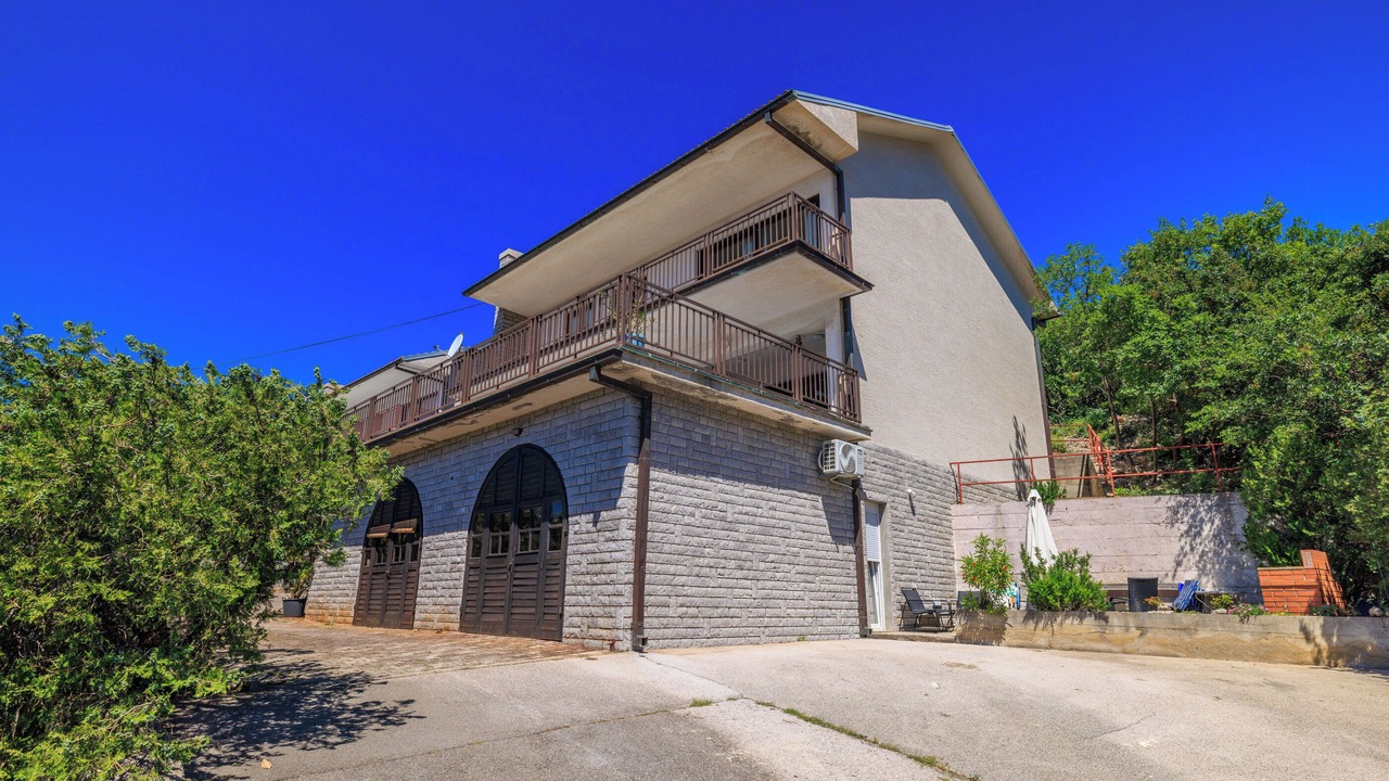 Photo of Outdoor in Povile