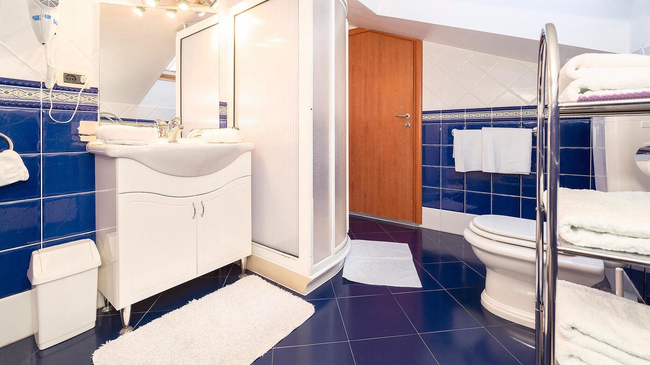 Photo of Bathroom in Vantacici