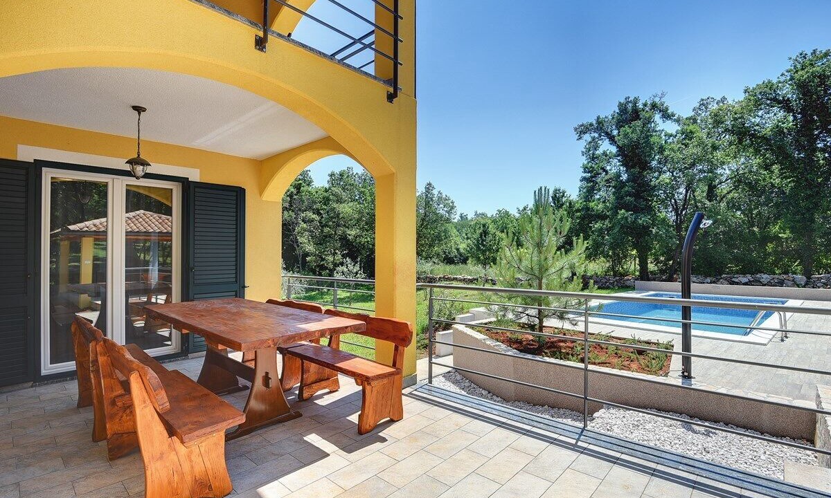 Photo of Outdoor in Kapelica