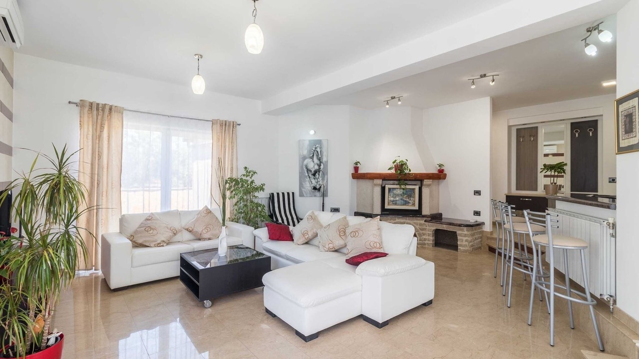 Photo of Livingroom in Marcana