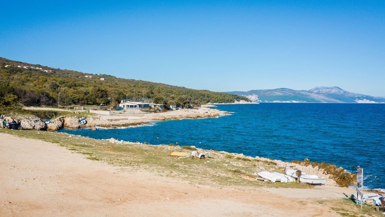 Photo of Outdoor in Ravni