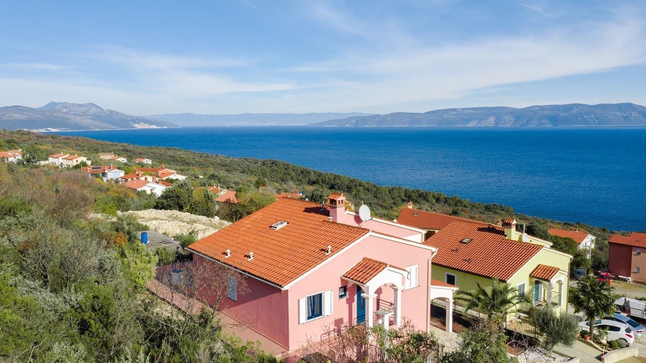 Photo of Outdoor in Ravni