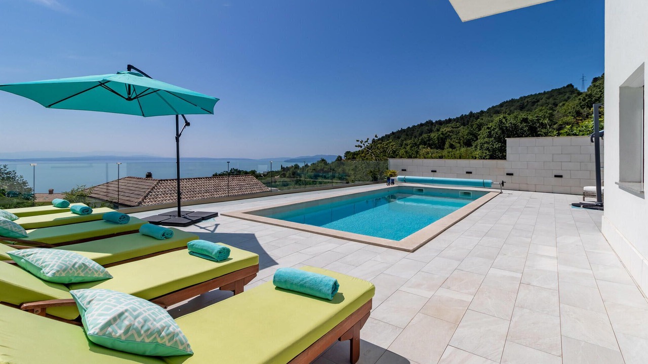 Photo of Outdoor in Bregi