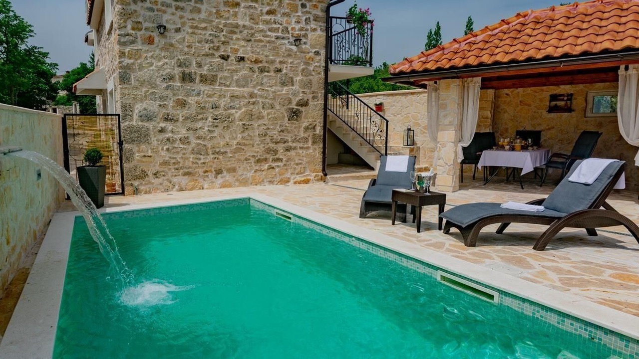 Photo of Outdoor in Drnis