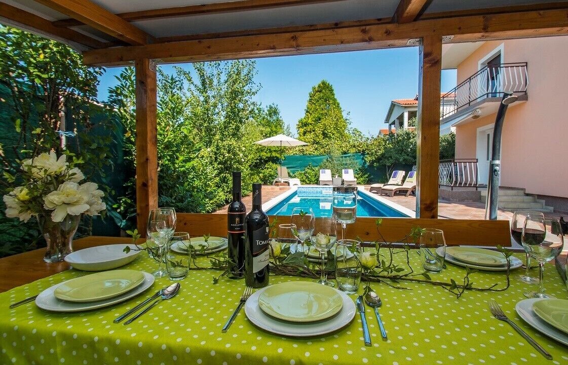 Photo of Outdoor in Strmac