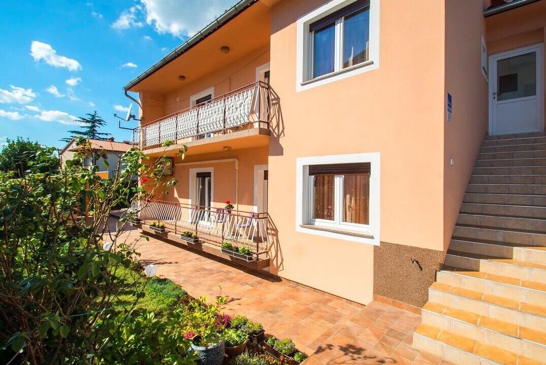 Photo of Outdoor in Strmac