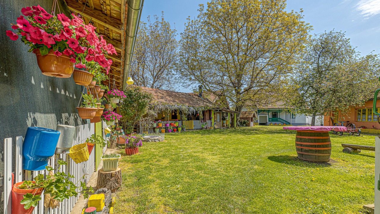 Photo of Outdoor in Velika