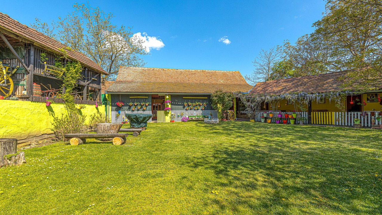Photo of Outdoor in Velika