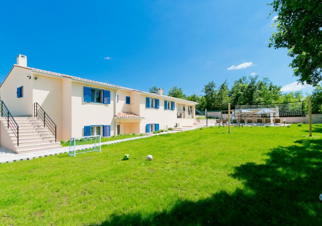 Photo of Outdoor in Snasici