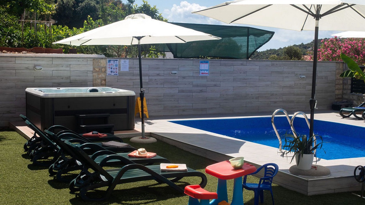 Photo of Outdoor in Jezera