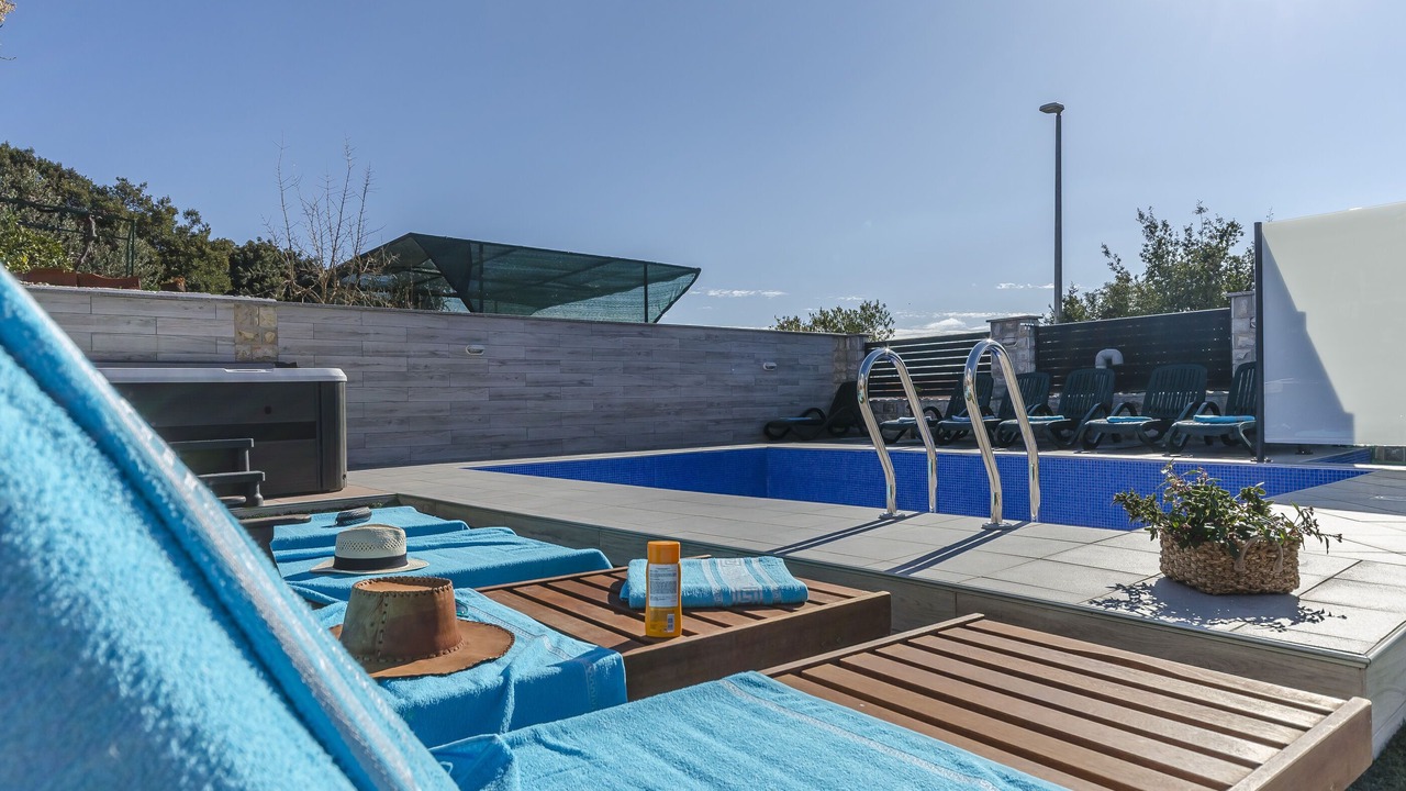 Photo of Outdoor in Jezera