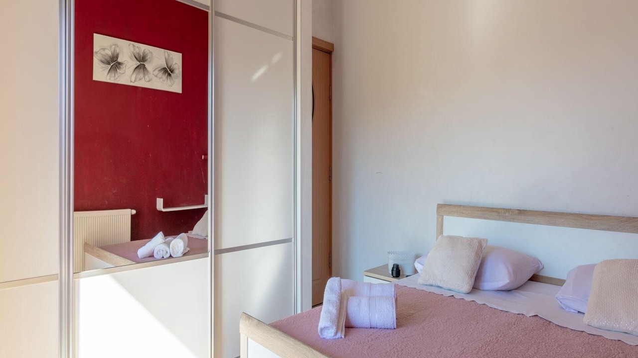 Photo of Bedroom in Dicmo