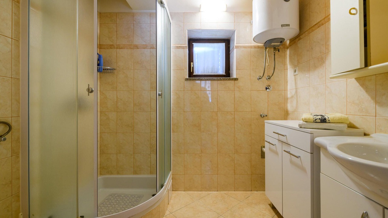 Photo of Bathroom in Gracisce