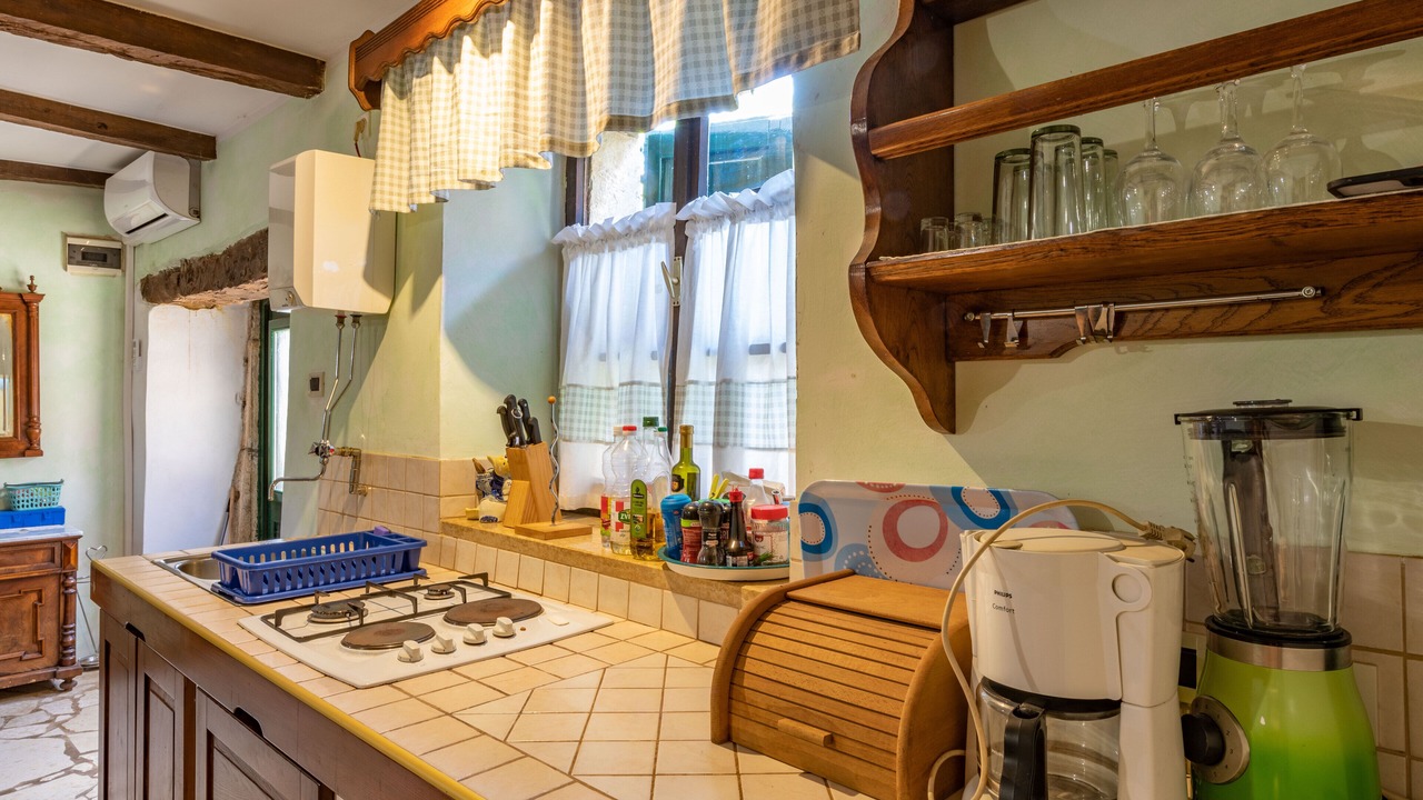 Photo of Kitchen in Munci