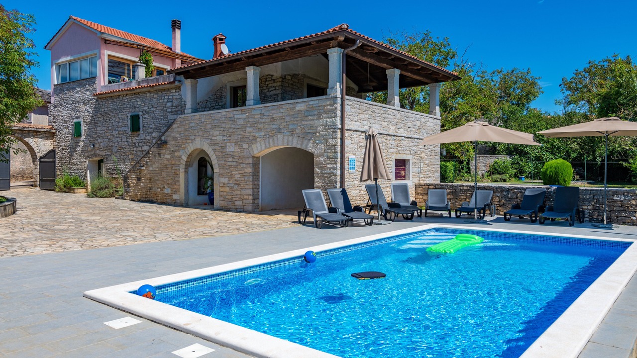 Photo of Outdoor in Munci