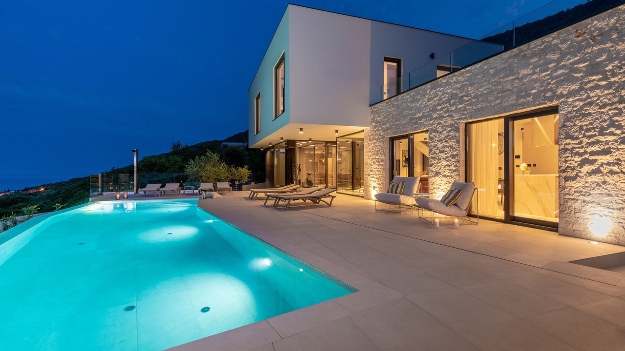 Photo of Outdoor in Ravni
