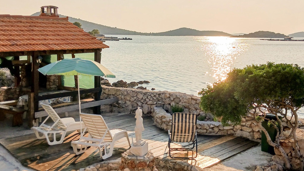 Photo of Others in Otok Zizanj