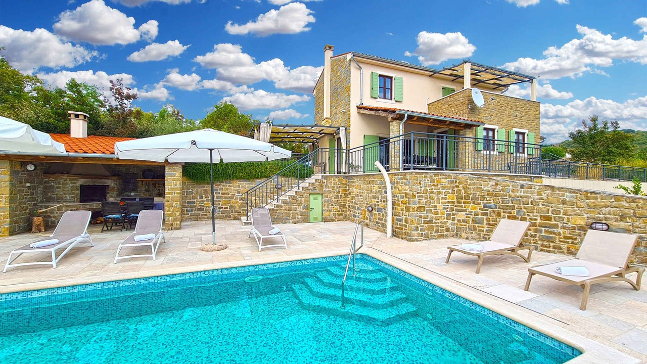 Photo of Outdoor in Bartolici